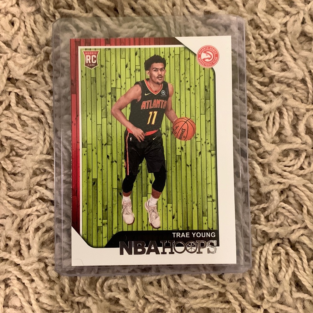 Trae Young NBA hoops rookie card